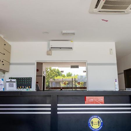 Ant Hotel Malacca Exterior photo